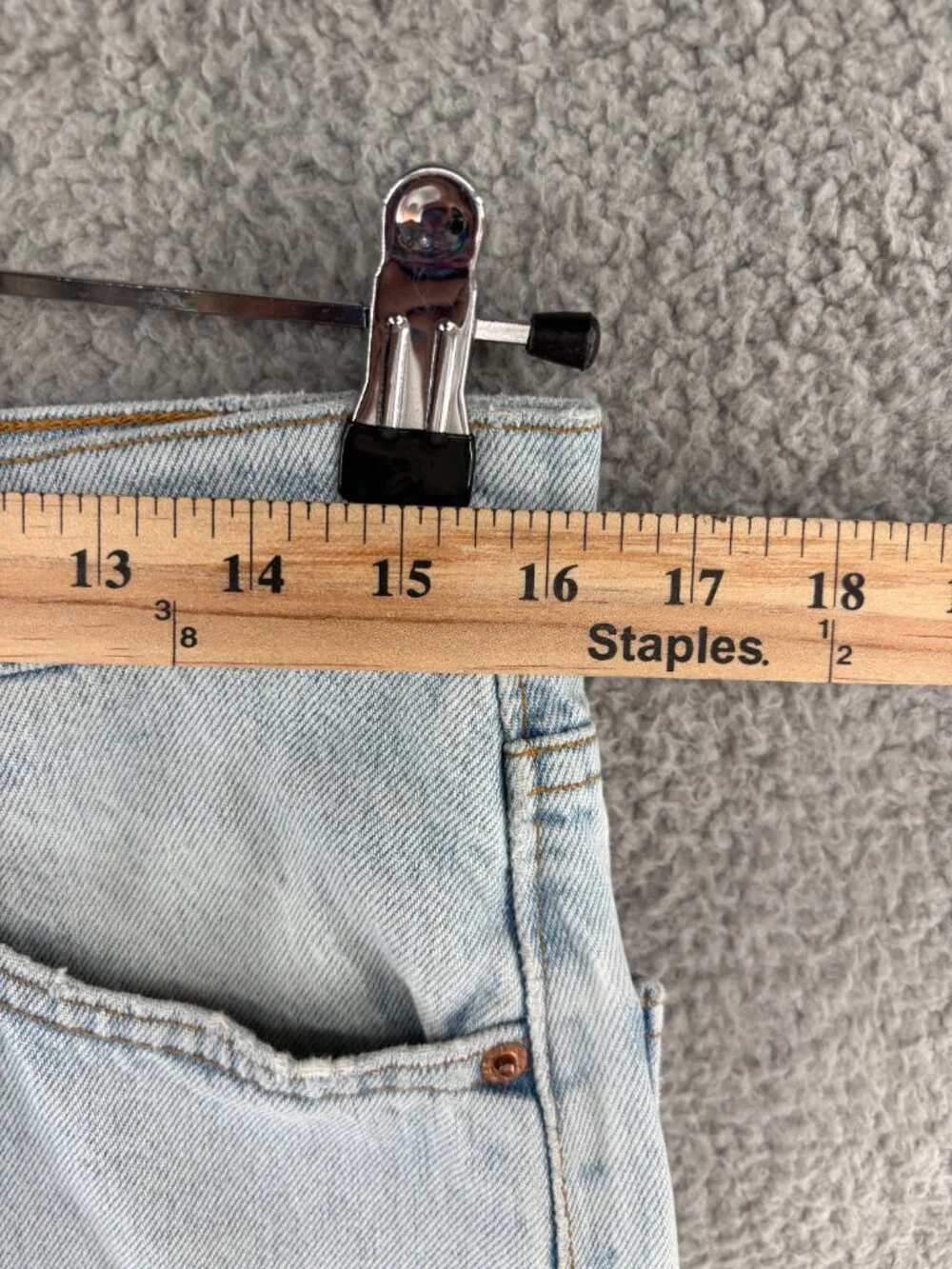 Vintage 90s Levi’s 550 Jeans Made USA 34x34 Light Wash Distressed Stained